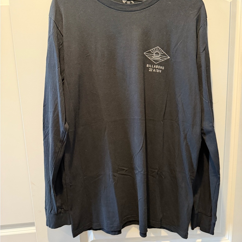 Billabong Men's Charcoal Long Sleeve Tee
